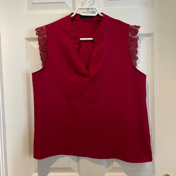 Women’s tank blouse - Picture 1 of 3